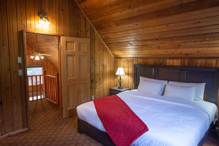 Bedroom 3, Banff Gate Mountain Resort, Division No. 15