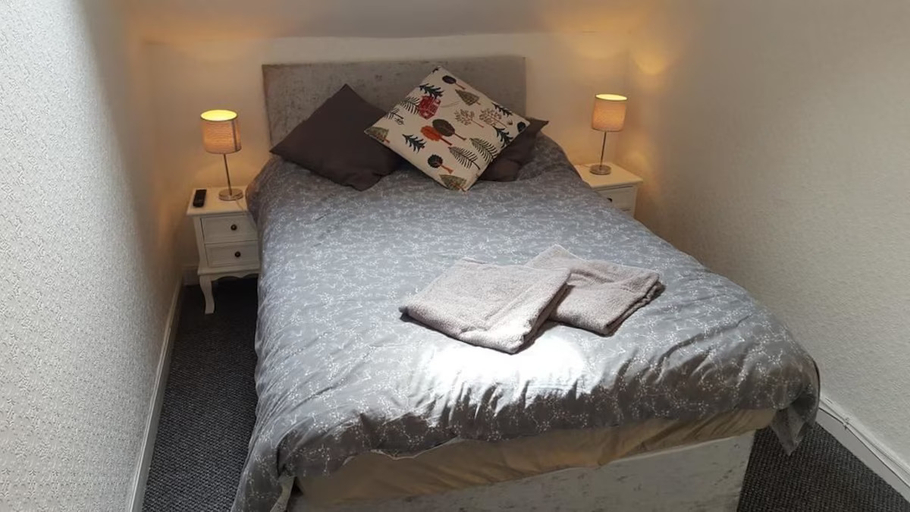 Bedroom 3, Belfast Guesthouse, Belfast