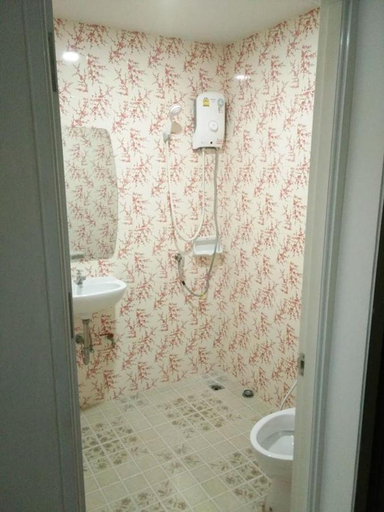 Bathroom, Sands Place Apartment and Hotel, Muang Samut Sakhon