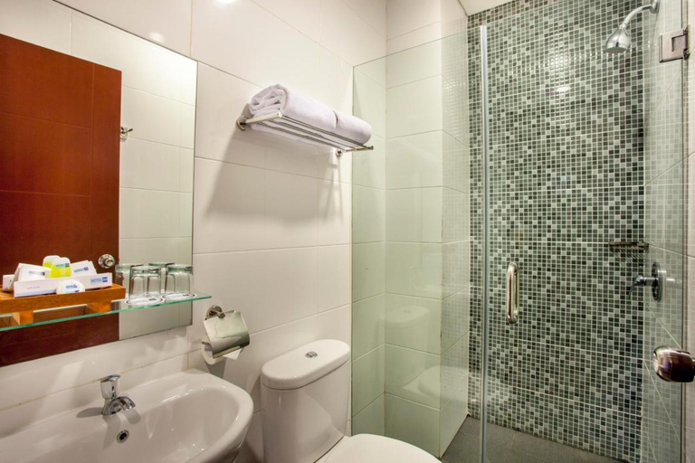 Bathroom, Santari, Shintoku