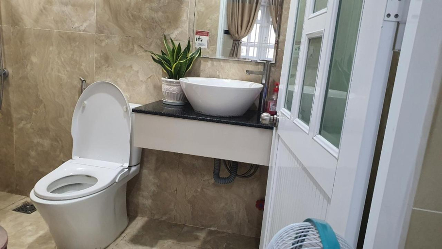 Bathroom 5, Hotel Hoai Anh, Vũng Tàu