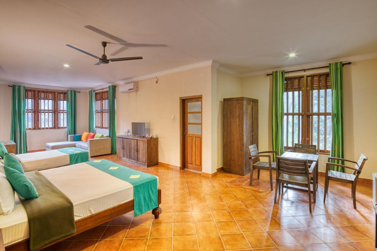 Bedroom 3, Serendip Stone Hotel and Bungalow, Kundasale
