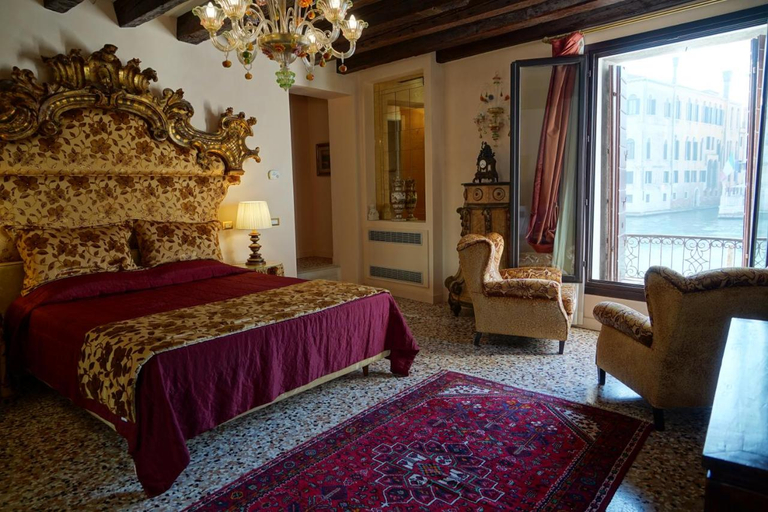 Bedroom 2, Granda Sweet Suites, Venezia