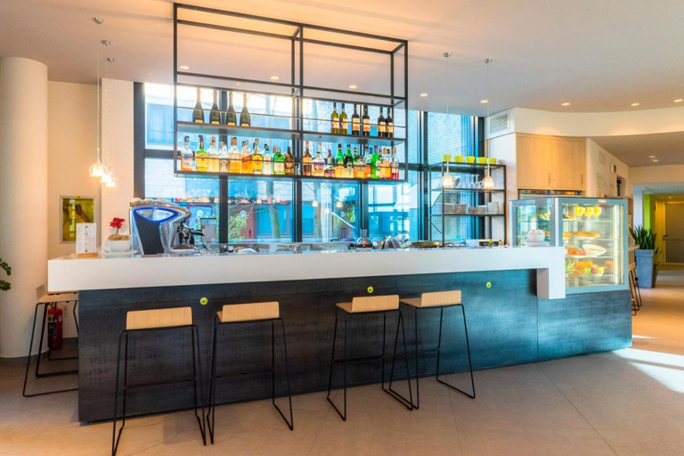 Food & Drinks 5, Airport Hotel Bergamo, Bergamo