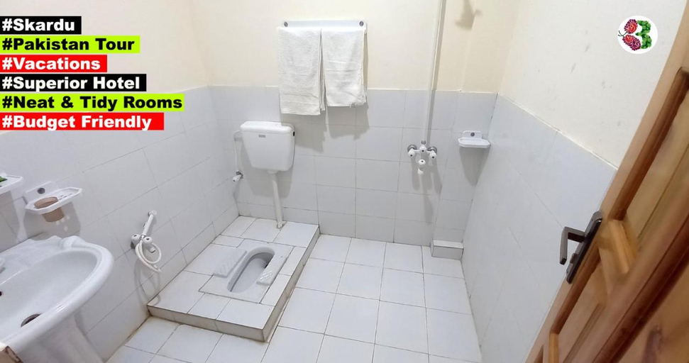 Bathroom 3, Mulberry Continental Hotel Skardu, Northern Areas