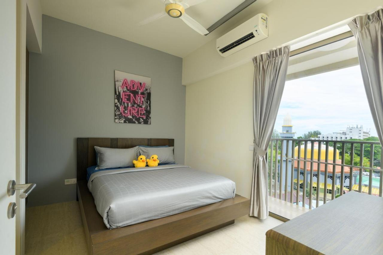 Bedroom 3, By The Sea Batu Ferringhi Beach Front apartment , Penang Island