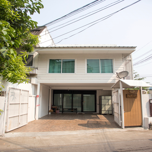 Exterior & Views, Home Story Hostel Chiang Mai, Muang Chiang Mai