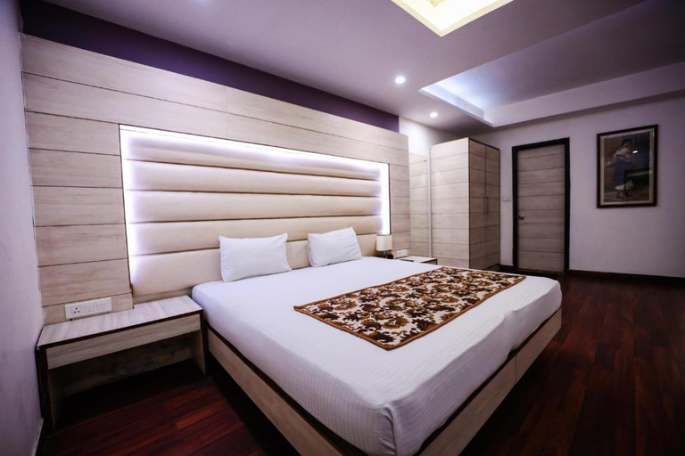 Bedroom 2, HOMANSH GALAXY HOTEL, Kanpur Nagar