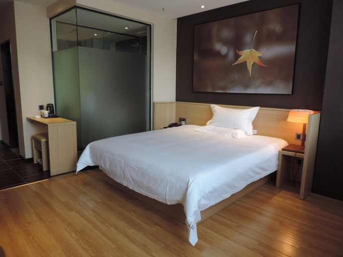 Bedroom 3, IU Hotel (Dingzhou North Ring Road Shengdong Plaza), Baoding