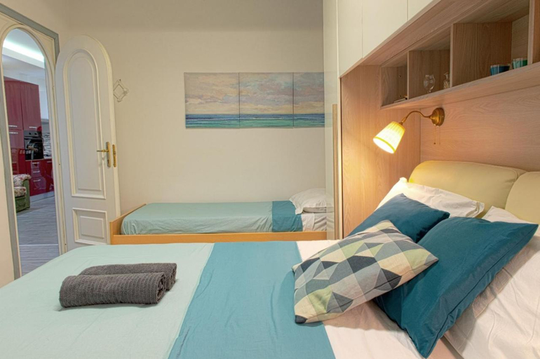Bedroom 3, ROME TOGETHER GUEST HOUSE, Roma