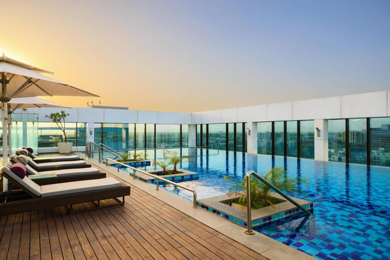 Sport & Beauty 2, Renaissance Ahmedabad Sg Highway, Ahmadabad