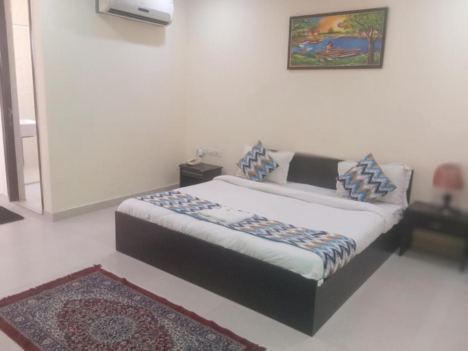 Bedroom 5, The Hotel Am Bliss, Gurgaon