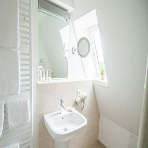 Bathroom, Hotel Havelser Hof, Region Hannover