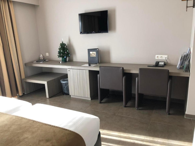 Bedroom 2, Hotel Gemeente Huis, West-Vlaanderen