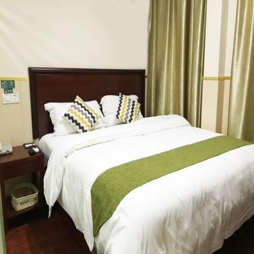 Bedroom, GreenTree Inn Shanghai Xintiandi Laoximen Subway Station Shell Hotel, Shanghai
