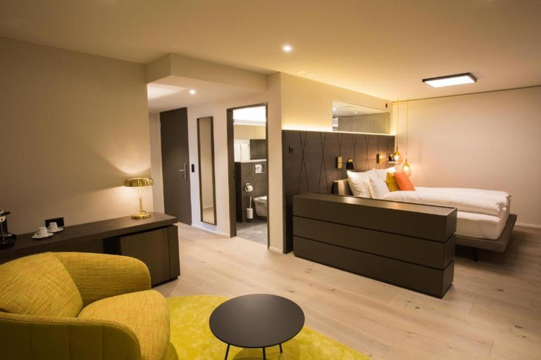 Bedroom 5, Hotel Sonne, Winterthur