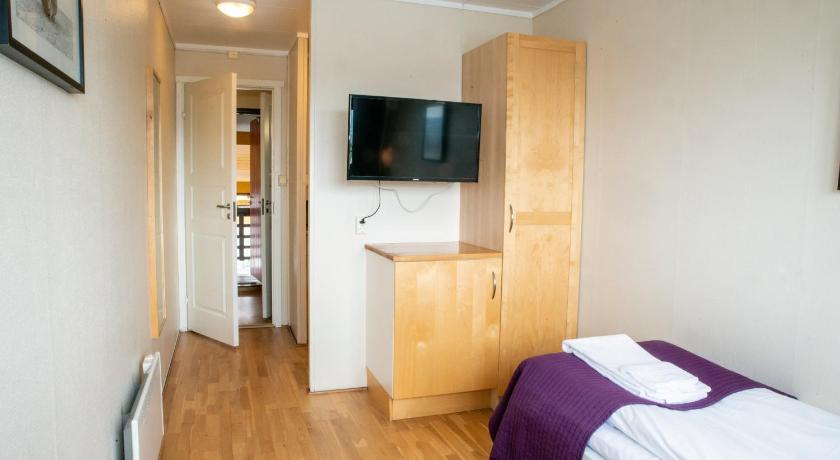 Bedroom, Sandmoen Bed & Breakfast, Free Parking, Trondheim