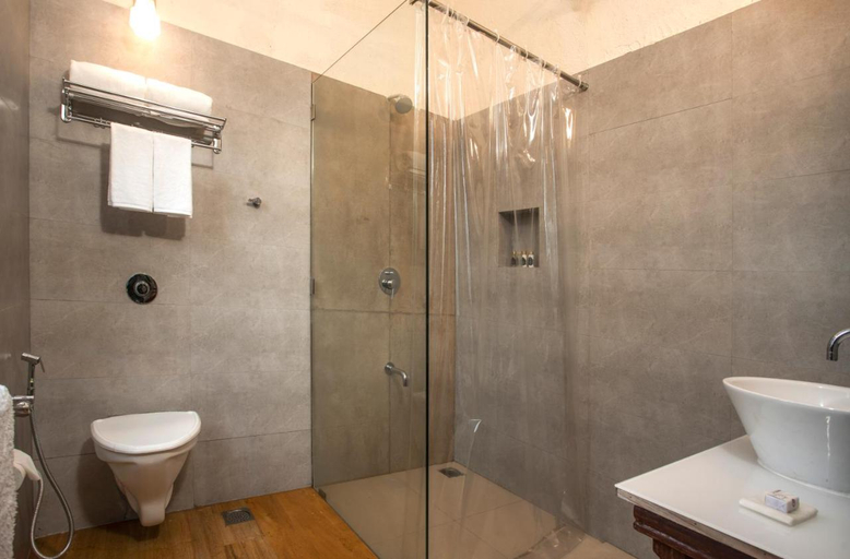 Bathroom 3, Amã Stays & Trails Asanji Wadi, Raigarh