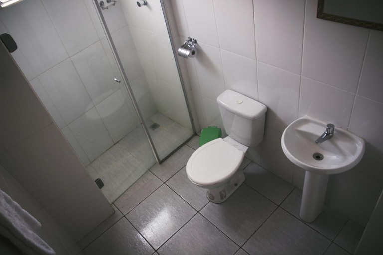 Bathroom, Hotel do Papa, Aparecida