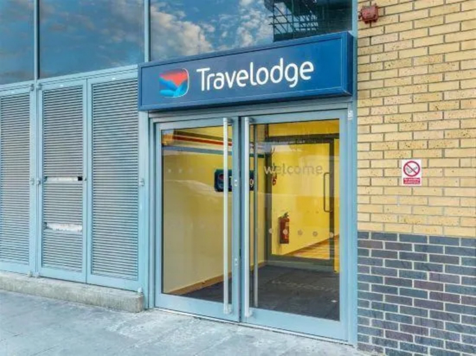 Exterior & Views 5, Travelodge London Ilford, London
