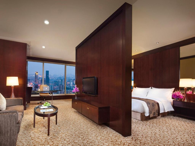 Bedroom 5, Golden Eagle Summit Hotel Downtown, Nanjing