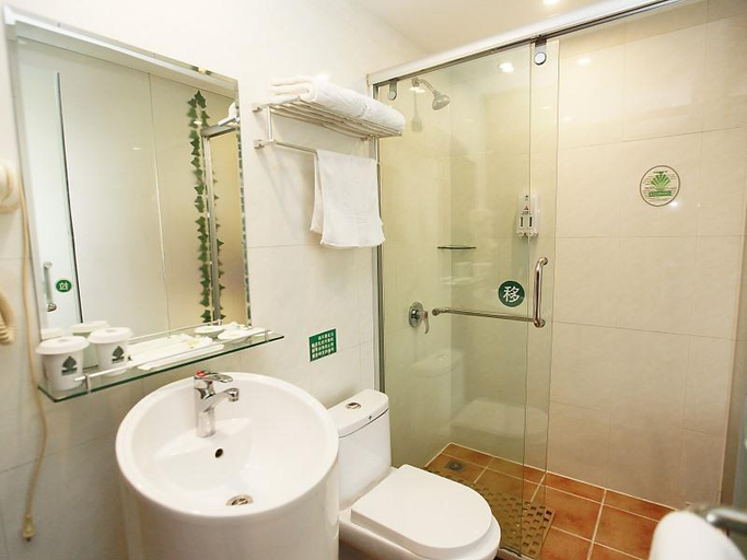 Bathroom 5, GreenTree Alliance Hefei Nanqi Shangyedasha Hotel, Hefei