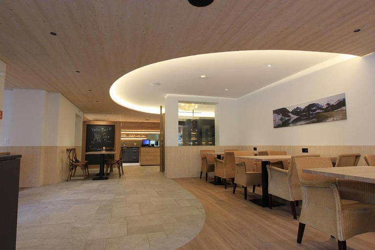 Food & Drinks 5, Hotel Bad Schwarzsee, Sense