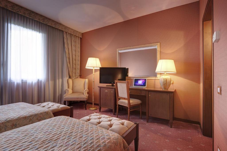 Bedroom 2, Borgo Palace Hotel, Arezzo