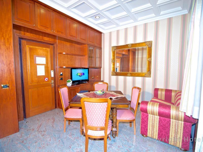 Others 5, Hotel Dock Suites Rome, Rome