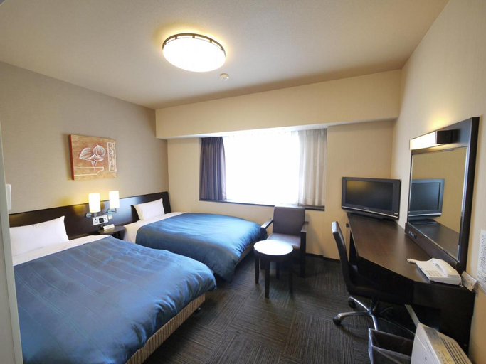 Bedroom, Hotel Route-Inn Hikone, Hikone