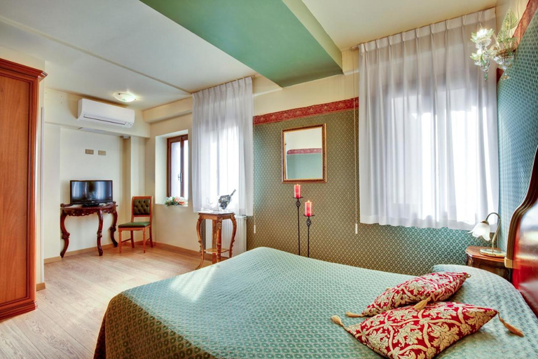 Bedroom 5, Locanda Antico Fiore, Venezia