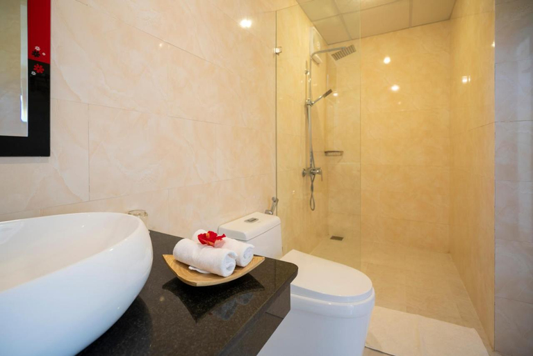 Bathroom 4, Luna Villa Homestay, Da Nang