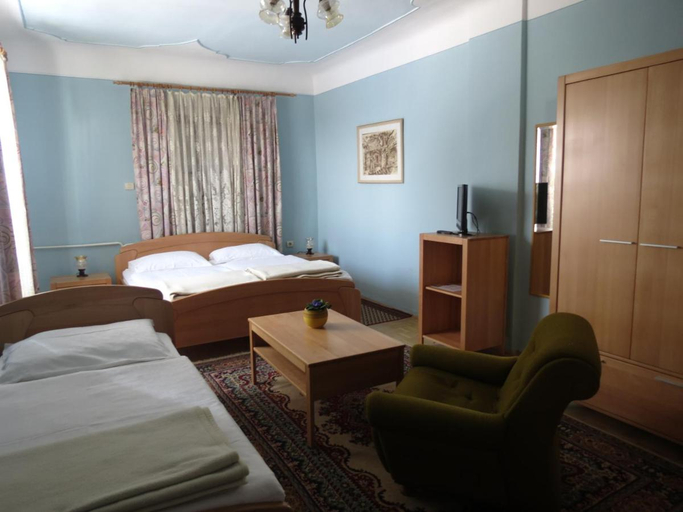 Bedroom 4, Motel Divjak, Hoce-Slivnica
