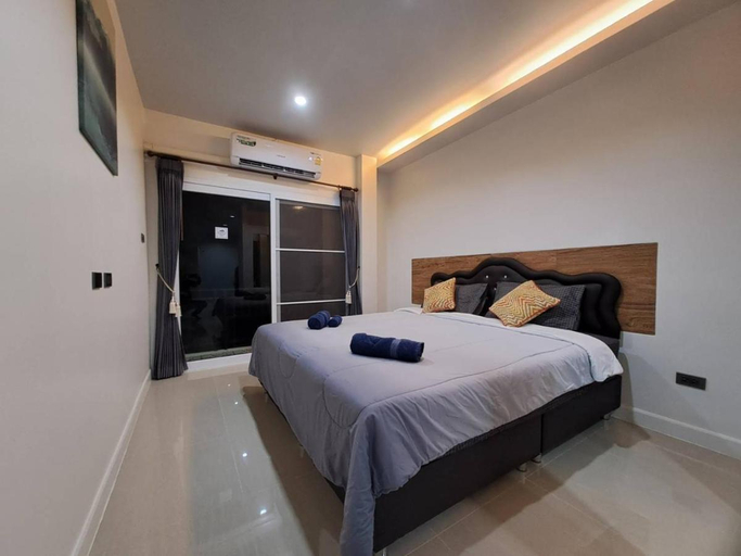 Bedroom 2, Triple J Hometel, Phuket Island