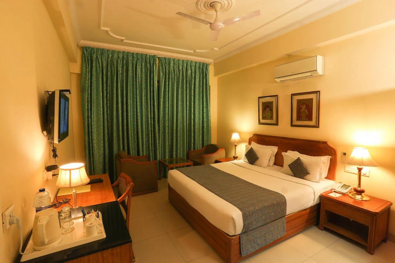 Bedroom 3, Hotel Classic Residency, Hardwar