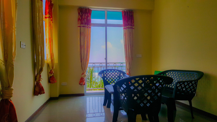 Others 5, Seasunbeach Naifaru