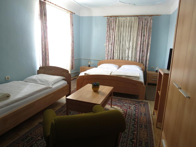 Bedroom 5, Motel Divjak, Hoce-Slivnica