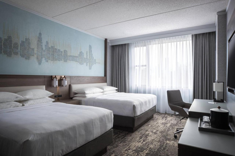 Bedroom 3, Marriott Chicago At Medical District, Cook