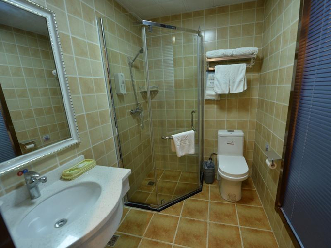 Bathroom 3, GreenTree Alliance Hefei Nanqi Shangyedasha Hotel, Hefei