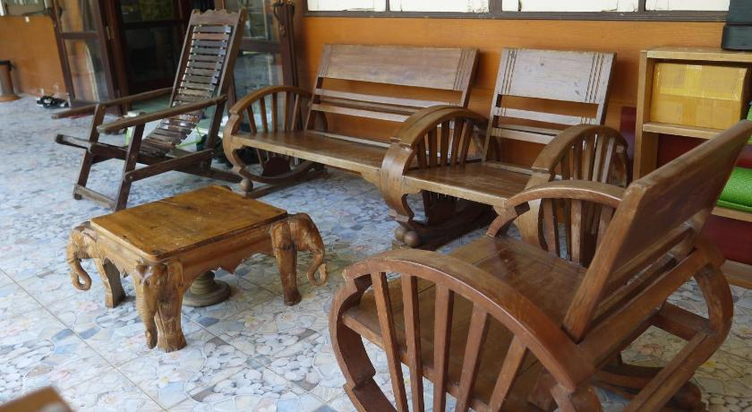 Others 3, Punnpannsuk, Muang Trat