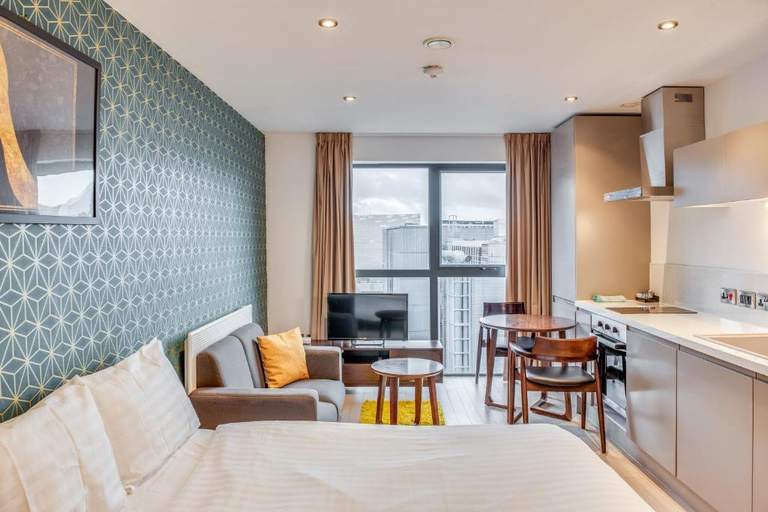 Others 5, Terlon Apartments - SELF CHECK IN, Sefton