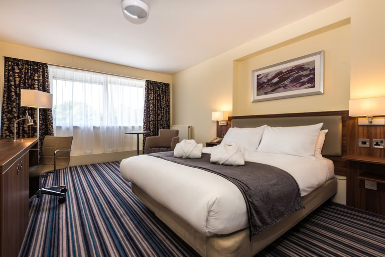 Bedroom 3, Holiday Inn Taunton Foxboro Area, Bristol