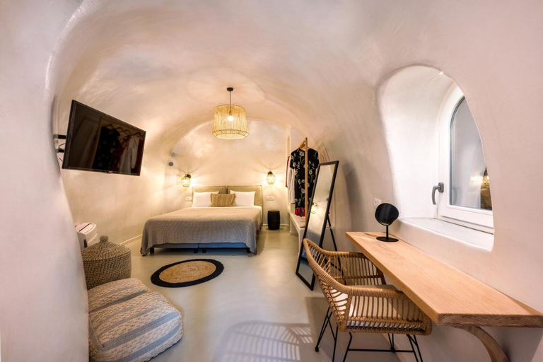 Bedroom 2, Hill Suites Santorini, South Aegean