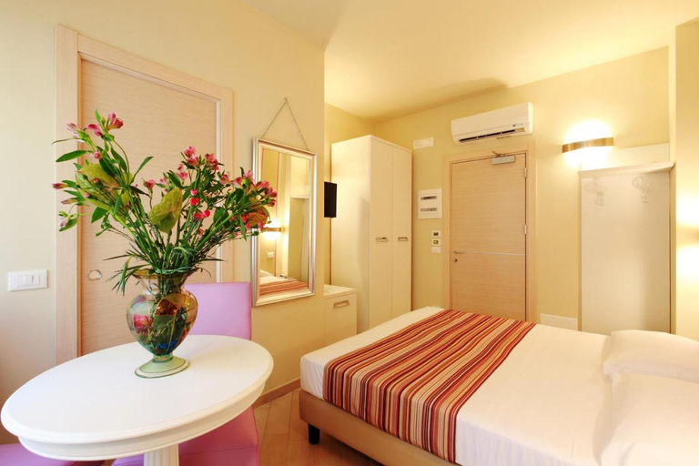 Bedroom 3, Hotel Souvenir, Ravenna