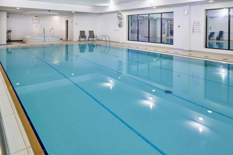 Sport & Beauty 5, Holiday Inn Taunton Foxboro Area, Bristol