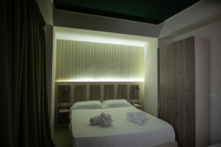 Bedroom 5, Hotel Cliche, Cosenza