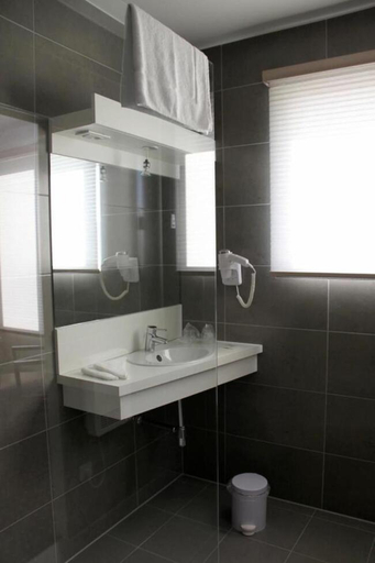 Bathroom 3, Hotel Otus, Oost-Vlaanderen