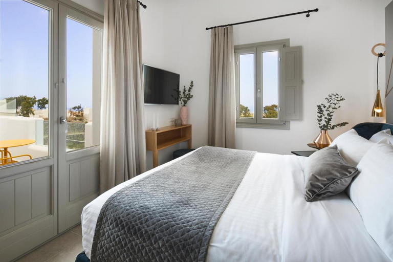 Bedroom, Altera Pars Suites, South Aegean