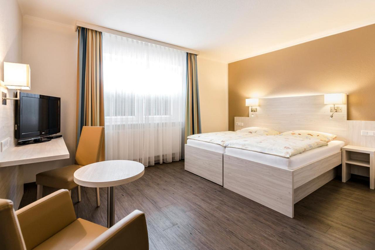 Bedroom 5, Land-gut-Hotel Westerkrug, Schleswig-Flensburg