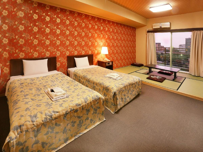 Bedroom 2, Harazuru Onsen Grand Sky Hotel(BBH Hotel Group), Ukiha